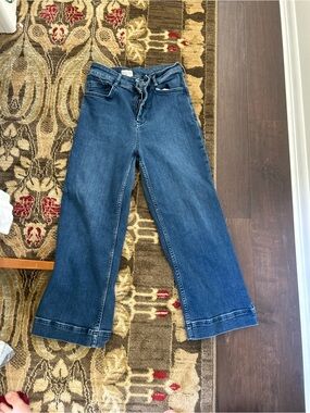Classic Wide-Leg Women's Jeans in Medium Blue PILCRO SKIPPER